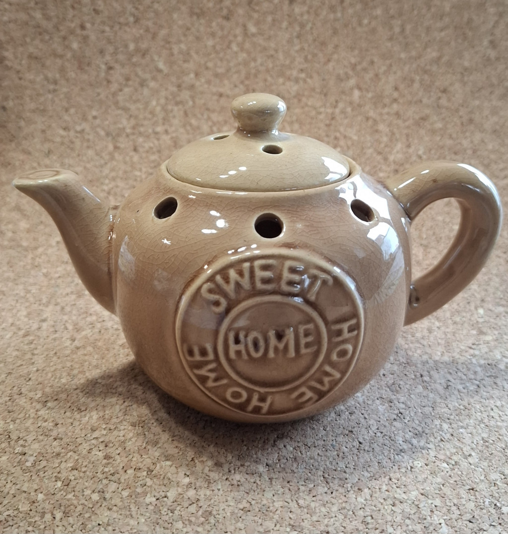 Image of Illóolaj párologtató teakanna - Sweet home